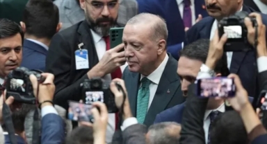 Erdoğan, CHP'deki Küfürlü Mesajlaşma Skandalını Eleştirdi