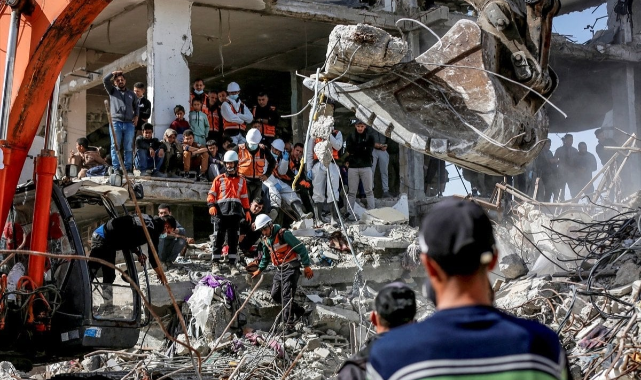 Gazze’de “Şehitlere Vefa” girişimi: Enkaz altındaki cenazeler çıkarılıyor