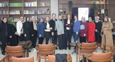 Gürsu’da Menopoz Döneminde Hormonların Etkisi Konulu Seminer Düzenlendi