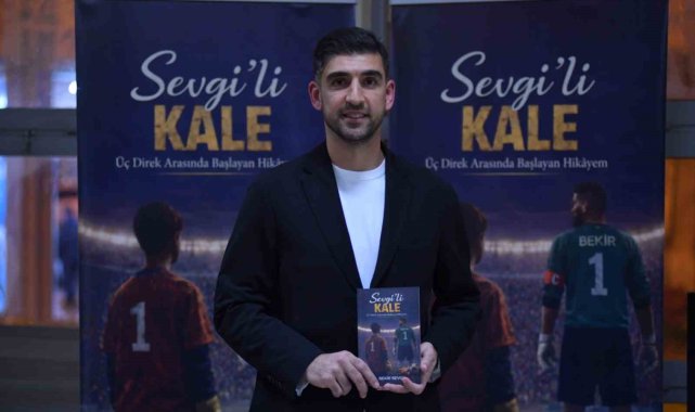 İnegölspor'un kalecisi Bekir Sevgi'nin "Sevgi'li kale" isimli kitabının lansmanı yapıldı