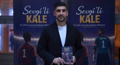 İnegölspor'un kalecisi Bekir Sevgi'nin "Sevgi'li kale" isimli kitabının lansmanı yapıldı