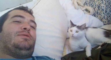 Kaybolan kedisi için binlerce kilometre yol yaptı