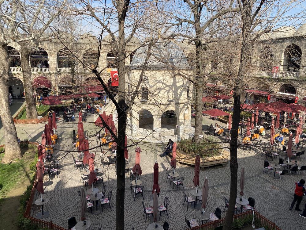 Koza Han'da masalar geri döndü, vatandaş yeniden tarihle buluştu