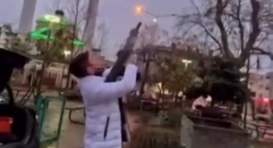 Magandalıkta sınır tanımadı, pompalıyla ateş açıp sosyal medyada yayınladı