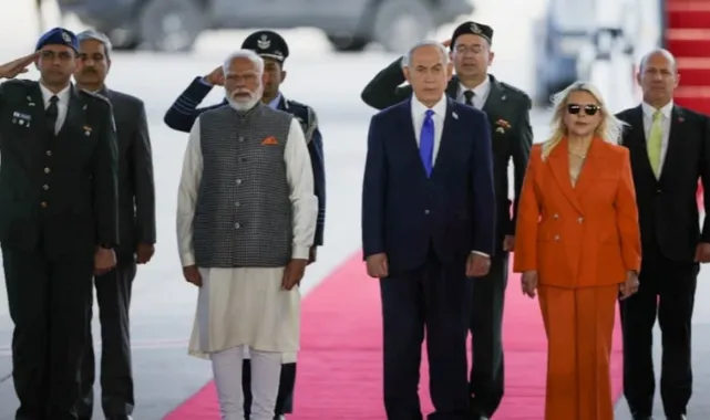 Narendra Modi İsrail Ziyaretinde Benjamin Netanyahu ile Samimi Anlar Yaşadı