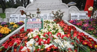 Necmettin Erbakan Vefatının 15. Yılında Kabri Başında Anıldı