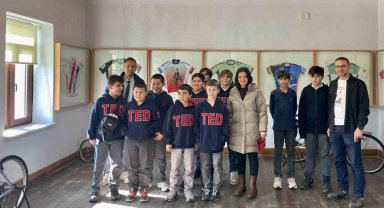 Öğrenciler Ertan Ayçetin bisikletevi'nde Mysia yolları'nı tanıdı