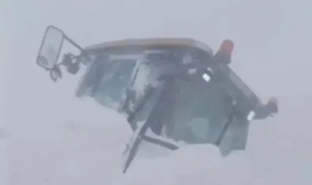 Sahara Geçidi’nde çığ paniği: Kurtarma ekipleri de mahsur kaldı