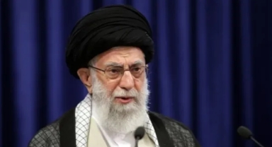 TIME Dergisi Ayetullah Ali Hamaney’i Kapağına Taşıdı: 