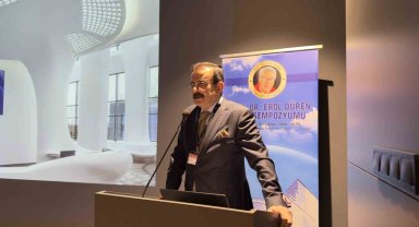 Türk Endokrin Cerrahisi kurucularından Prof. Dr. Erol Düren, Bursa'da sempozyum ile anıldı