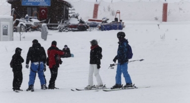 Uludağ Gençlik Buluşması’nda Üniversite Öğrencileri Doğayla İç İçe Bir Gün Geçirdi