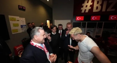 A Milli Futbol Takımı, Romanya’yı 1-0 Mağlup Ederek Finale Yükseldi