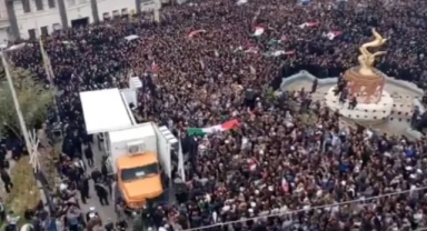 ABD'nin okul saldırısında ölen kız öğrenciler defnediliyor