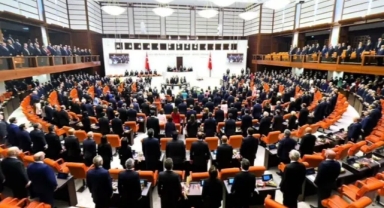 AK Parti'den Alkol Reklamlarına Sıkı Düzenleme Teklifi