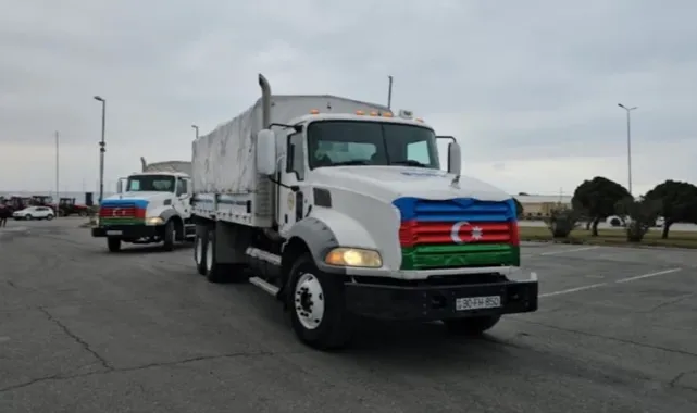 Azerbaycan’dan İran’a İnsani Yardım Gönderildi