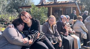 Bayram arifesinde evlerine yıkım ekibi gelince belediye başkanına beddua yağdırdı: "Sana verdiğimiz oylar haram olsun"