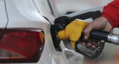 Benzin Fiyatlarına Zam Geliyor: Yarın 80 Kuruş Artacak