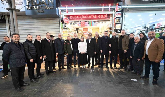 BTSO Başkanı Burkay, tarihi çarşıda esnafla buluştu