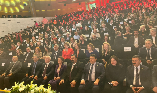 BUİKAD İş Yaşamında Başarılı Kadın Ödülleri Bursa’da Görkemli Törenle Verildi