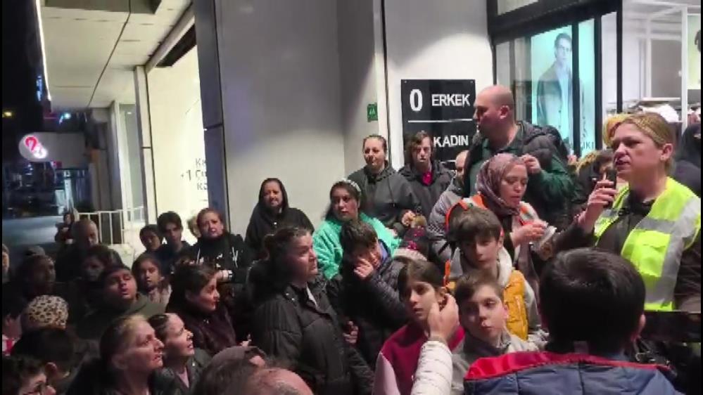 Bursa’da Bir Umut Var Derneği 400 Çocuğa Bayramlık Sevinci Yaşattı