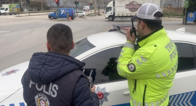 Bursa’da Kırmızı Işık İhlallerine Dron Destekli Denetim