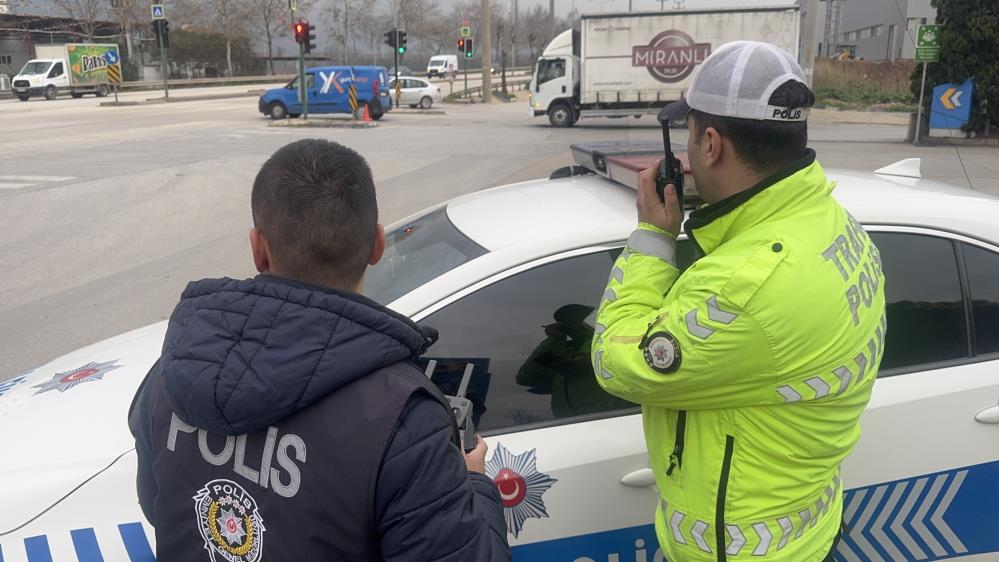 Bursa’da Kırmızı Işık İhlallerine Dron Destekli Denetim