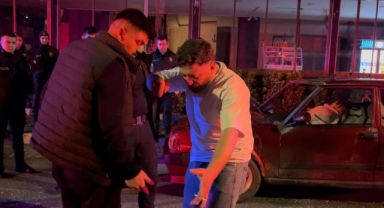 Bursa’da Öfkeli Şahıs Otomobilini Parçaladı