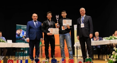 Bursa Erkek Lisesi Robot Takımı Dünya İkincisi Oldu