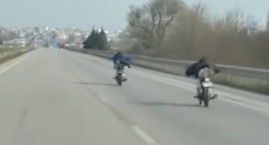 Bursa Karayolunda Tehlikeli Motosiklet Görüntüleri Sosyal Medyayı Salladı