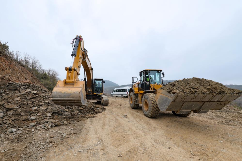 Bursa Kestel’de Mahalle Yolları Genişletiliyor