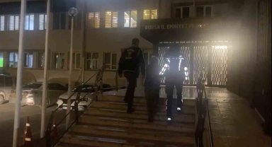 Bursa'da 7 yıldır aranan çocuk emniyetin özel ekibiyle bulundu