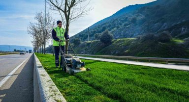 Bursa'da cadde ve bulvarlara estetik dokunuş
