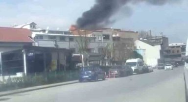 Bursa'da çatı katı alevlere teslim oldu