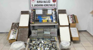 Bursa'da dev operasyon: 65 bin kaçak sigara ve 50 bin makaron ele geçirildi