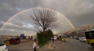 Bursa'da gökkuşağı mest etti
