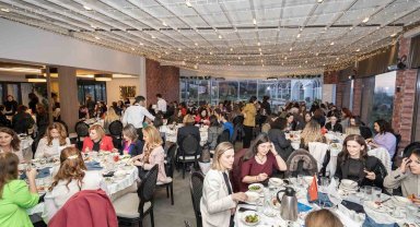 Bursa'da kadın dayanışması aynı sofrada buluştu