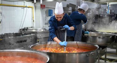 Bursa'nın dayanışma mutfağı büyüyor