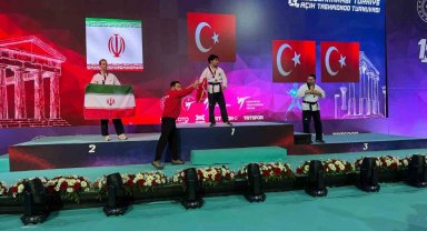 Bursalı sporcu Uğur Tuzlu, Turkish Open Taekwondo Turnuvası'nda şampiyon oldu