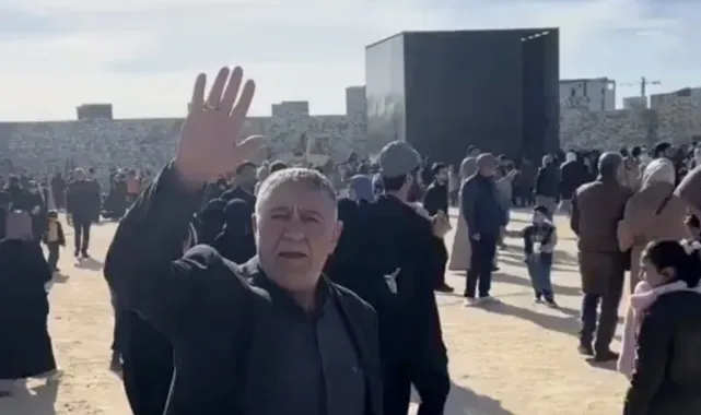 Çayırova’da Kurulan Dev Mekke Platosu Ziyaretçi Akınına Uğruyor