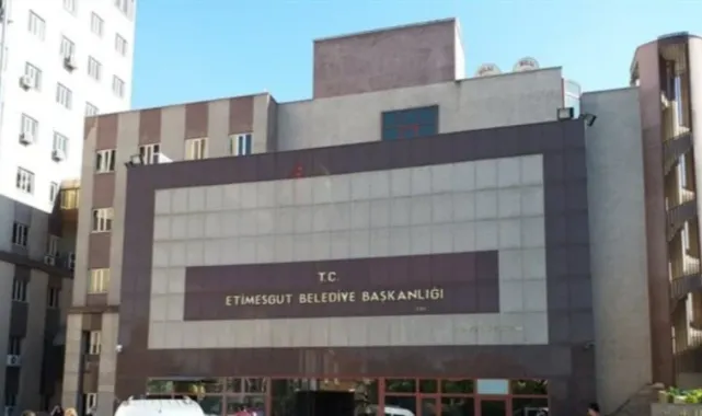 Etimesgut Belediyesi'nde Zimmet Operasyonu: 4 Gözaltı