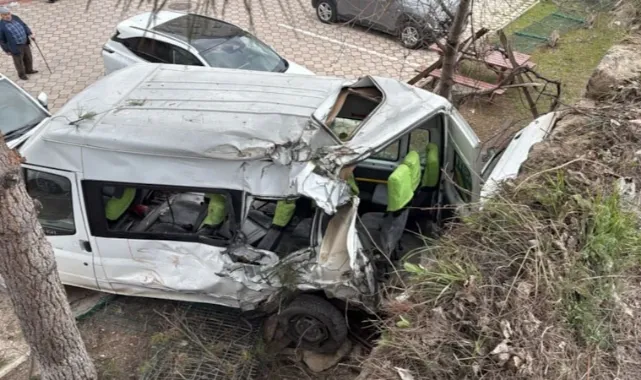 Freni Bozulan Kamyon Kontrolden Çıktı