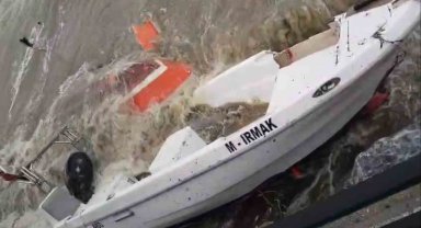 Gemlik ve Kumla'yı lodos vurdu, çok sayıda tekne battı