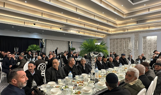 Gerginlik Sona Erdi Yüzlerce Kişinin Katılımıyla Barış Sağlandı