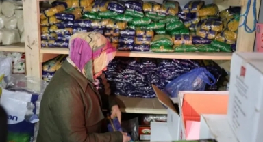 Hayır bakkalı: Burada para yerine dua geçiyor