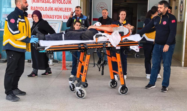 İnegöl'de Fabrika Kazası: Genç İşçi Elini Makineye Kaptırdı