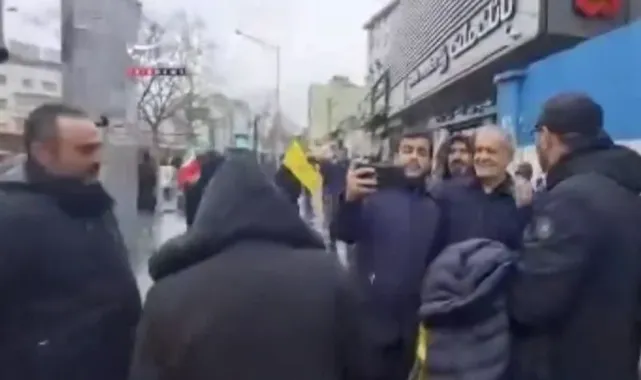 İran Cumhurbaşkanı Sokaklara İndi!