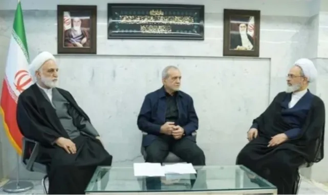 İran'da Yeni Lider Seçimi Süreci Başladı