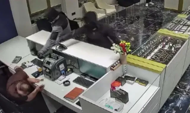 Kuyumcuya Maskeli Soygun