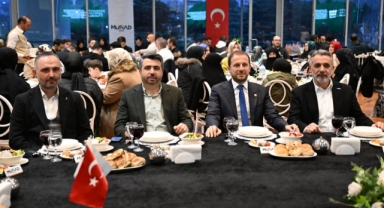 MÜSİAD Bursa Geleneksel Aile İftarında İş Dünyası ve Sivil Toplum Bir Araya Geldi