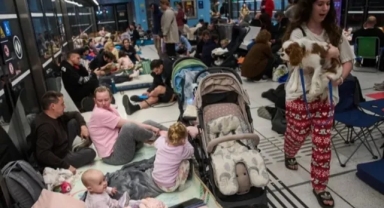 Netanyahu’nun Uçağı Almanya’da Tutuldu, Eşi ve Oğlu Miami’de